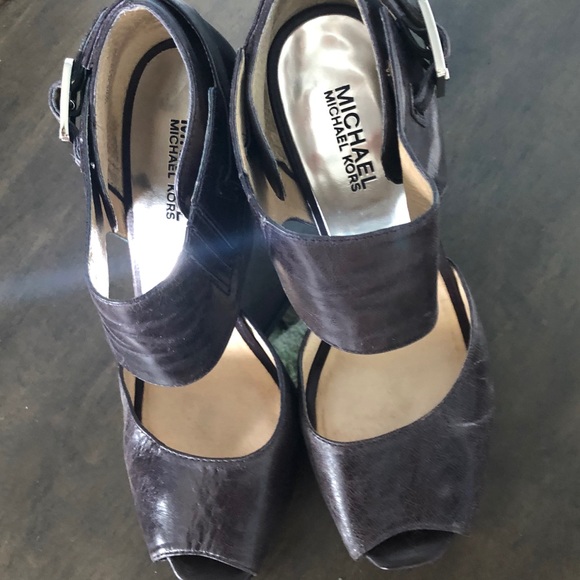 Michael Kors Heels - Picture 3 of 6